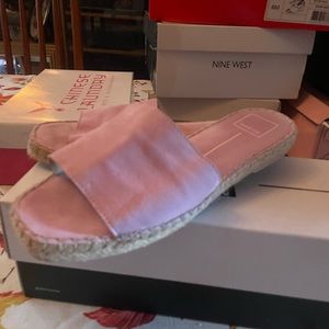 Dolce Vita Orchid Suede Slides size 8